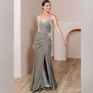 Revelry‎ Olive Velvet V-Neck Ruched Maxi Gown Dress Size 6 Wedding Bridesmaid
